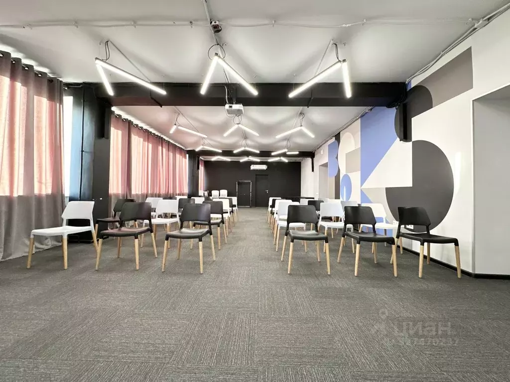 Офис в Краснодарский край, Краснодар Красная ул., 118 (470 м) - Фото 2