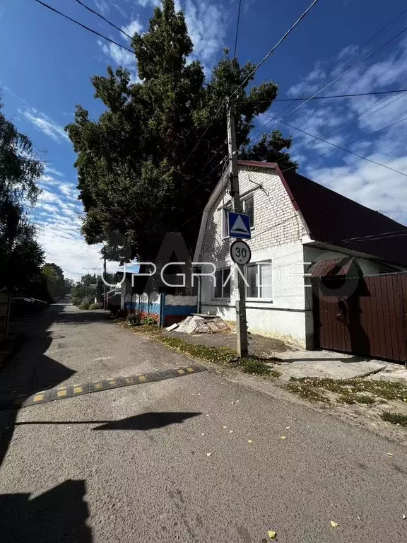 Дом 194,6 м на участке 4 сот. - Фото 0