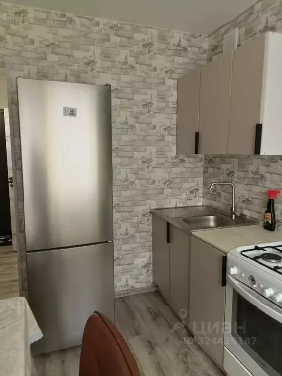 1-к кв. Адыгея, Тахтамукайский район, Яблоновский пгт ул. Гагарина, ... - Фото 1