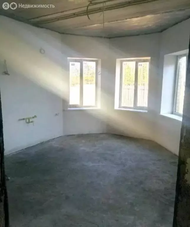 Дом в Ростов-на-Дону, Особенная улица (110 м) - Фото 2