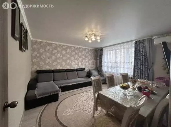 2-комнатная квартира: Нефтекамск, Социалистическая улица, 105 (49.2 м) - Фото 0