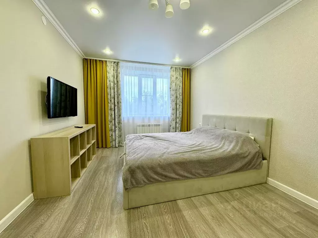 1-к кв. Татарстан, Казань ул. Салиха Батыева, 17 (42.0 м) - Фото 1