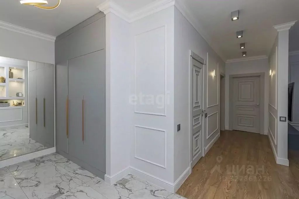 3-к кв. Тюменская область, Тюмень ул. Мельникайте, 32к1 (85.0 м) - Фото 1