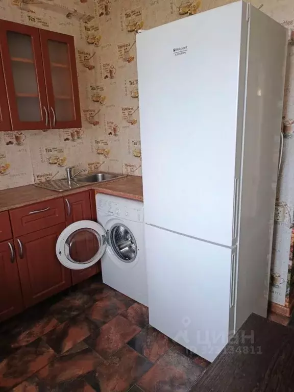 1-к кв. Удмуртия, Ижевск Молодежная ул., 72 (28.1 м) - Фото 1