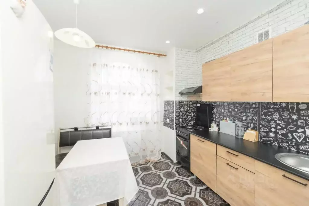 Комната Пермский край, Пермь Комсомольский просп., 86 (54.3 м) - Фото 2