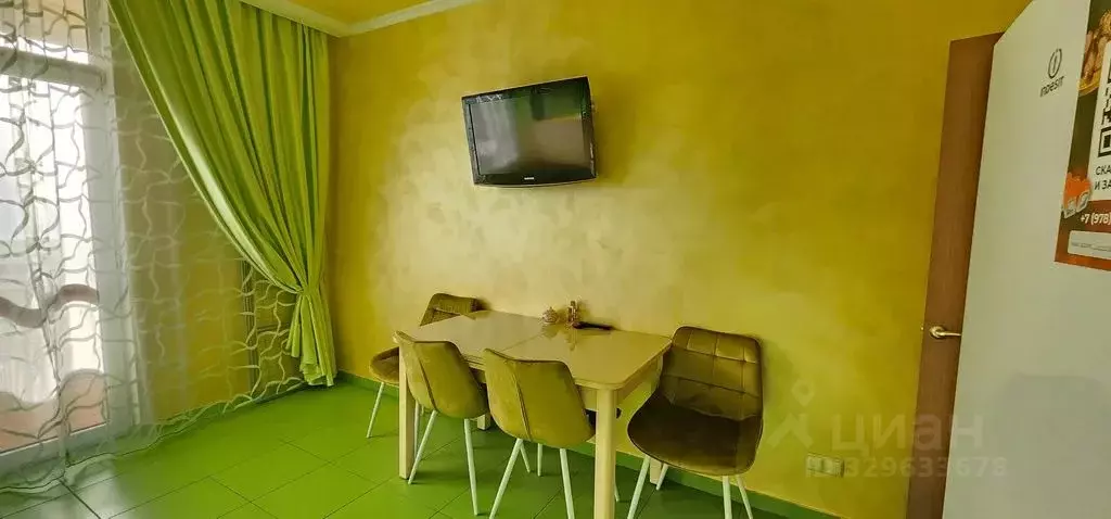 1-к кв. Крым, Симферополь ул. Севастопольская, 43К (46.0 м) - Фото 2