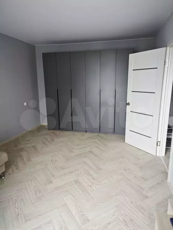 1-к. квартира, 42 м, 10/10 эт. - Фото 1