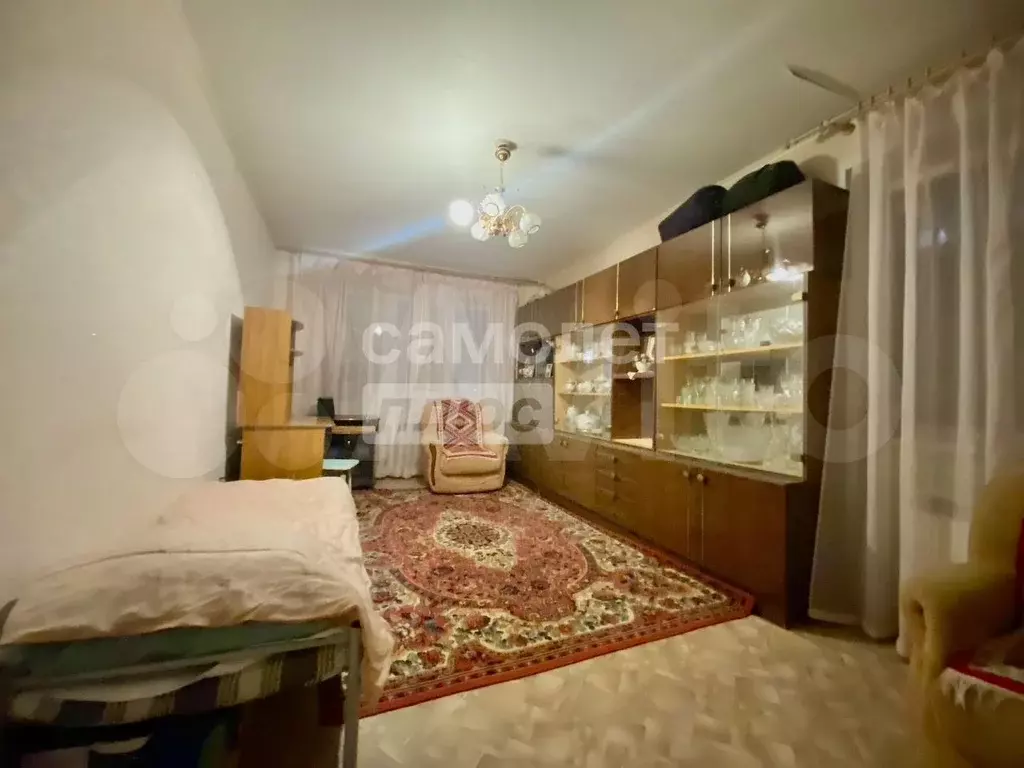 3-к. квартира, 50 м, 1/5 эт. - Фото 0
