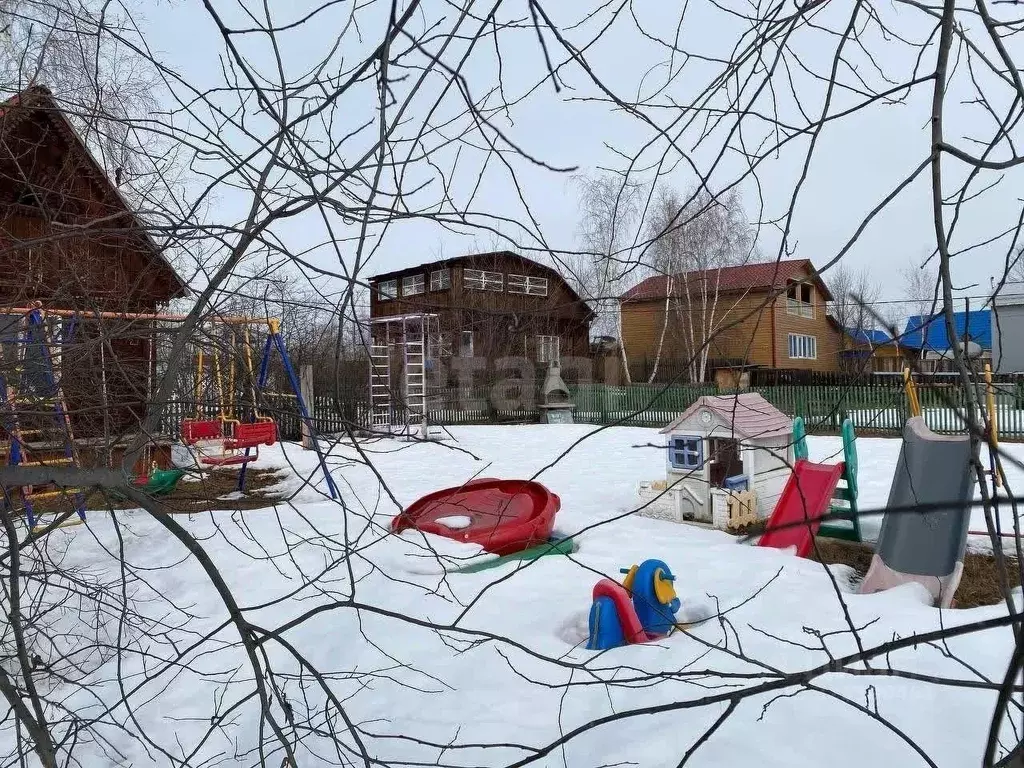 Дом в Саха (Якутия), с. Пригородный ул. Малиновая, 3 (245 м) - Фото 1