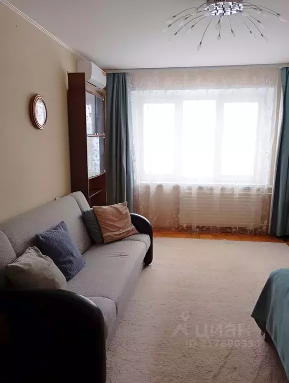 2-к кв. Удмуртия, Ижевск ул. Ленина, 112 (50.0 м) - Фото 0