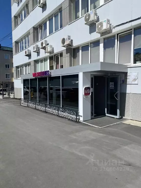 Помещение свободного назначения в Сахалинская область, Южно-Сахалинск ... - Фото 2