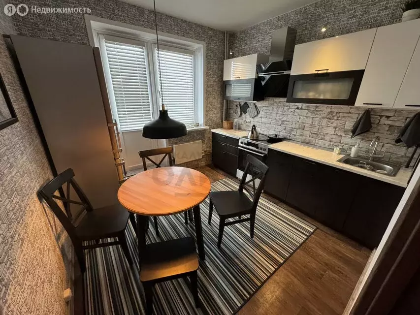 1-комнатная квартира: Калуга, улица Фомушина, 2 (43 м) - Фото 1