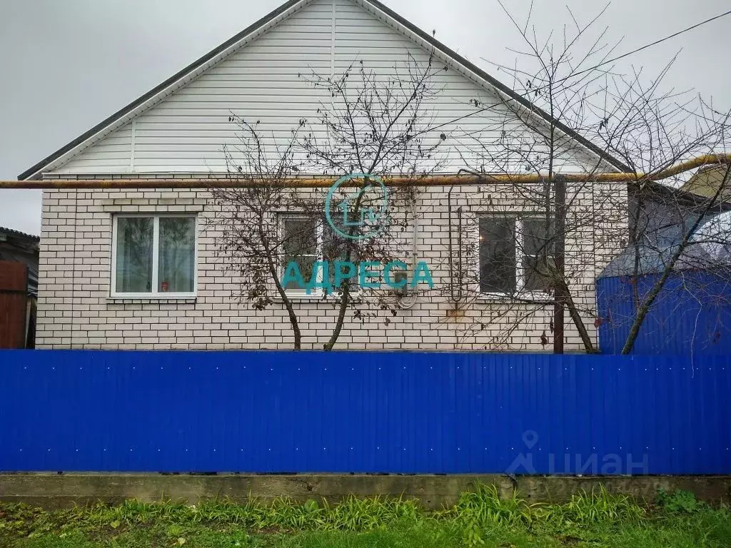 Дом в Белгородская область, Новооскольский городской округ, с. ... - Фото 1