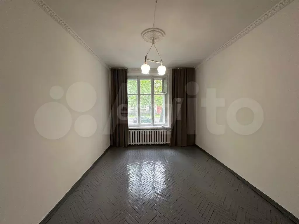 Комната 14,2 м в 3-к., 1/7 эт. - Фото 0