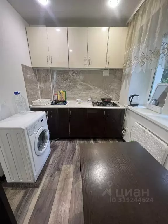 2-к кв. Новгородская область, Старая Русса ул. Достоевского, 2 (42.0 ... - Фото 0