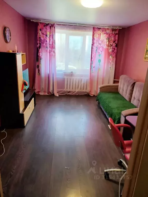 3-к кв. Саратовская область, Саратов Томская ул., 15А (62.6 м) - Фото 1