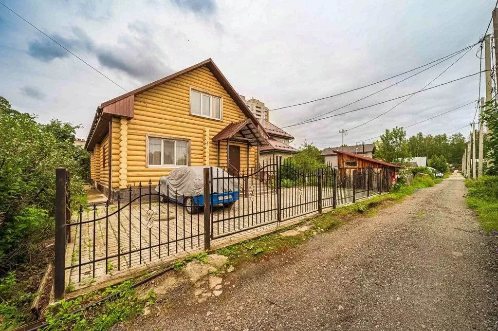 Дом в Свердловская область, Екатеринбург Садовод СНТ, № 32 КС, 10 (180 ... - Фото 1