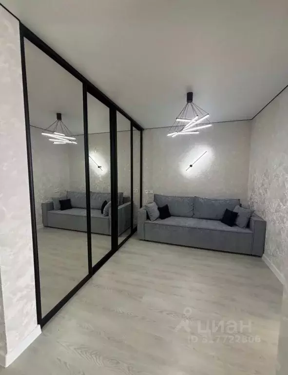 2-к кв. Краснодарский край, Краснодар ул. Евгении Жигуленко, 7к2 (45.0 ... - Фото 0
