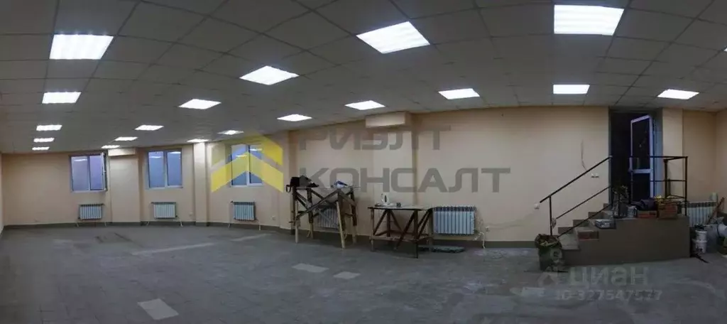 Помещение свободного назначения в Омская область, Омск ул. 10 лет ... - Фото 1