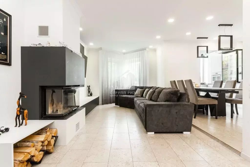 3-к кв. Калининградская область, Калининград Стрелковая ул., 19 (75.0 ... - Фото 1