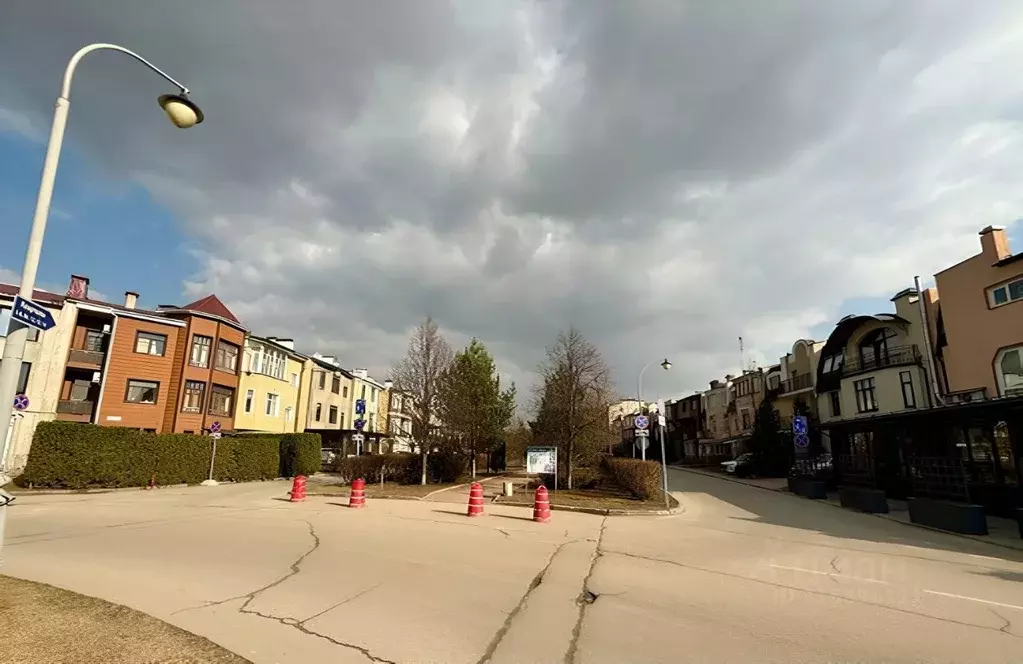 3-к кв. Московская область, Красногорск городской округ, д. ... - Фото 1