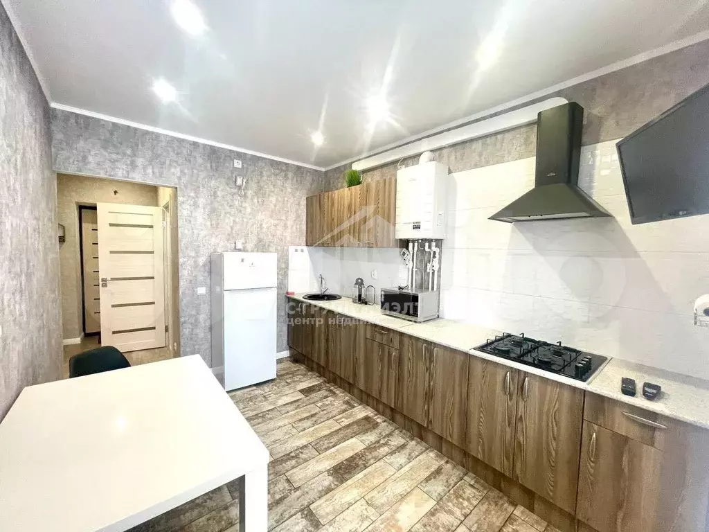 1-к. квартира, 36,8 м, 9/10 эт. - Фото 1