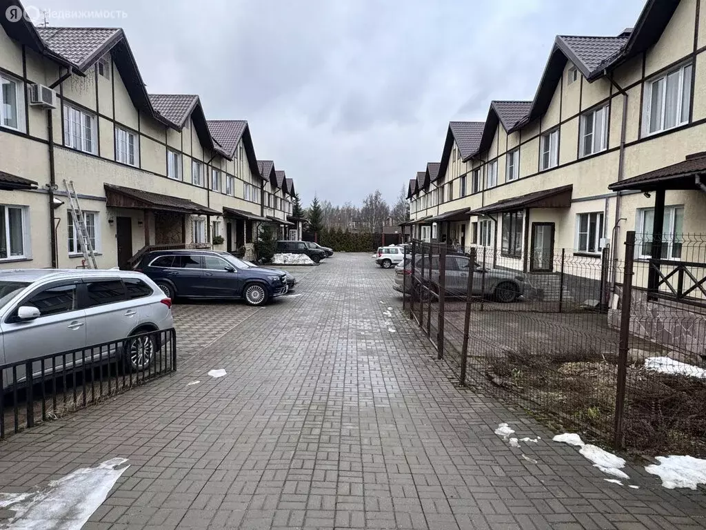 Дом в Колтушское городское поселение, деревня Хязельки, Зелёная улица, ... - Фото 0