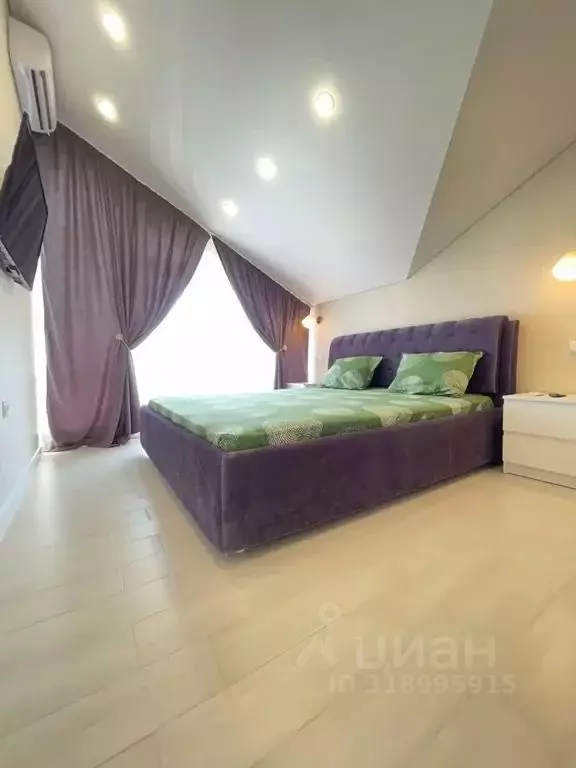 2-к кв. Краснодарский край, Геленджик Крымская ул., 22к1 (50.0 м) - Фото 1