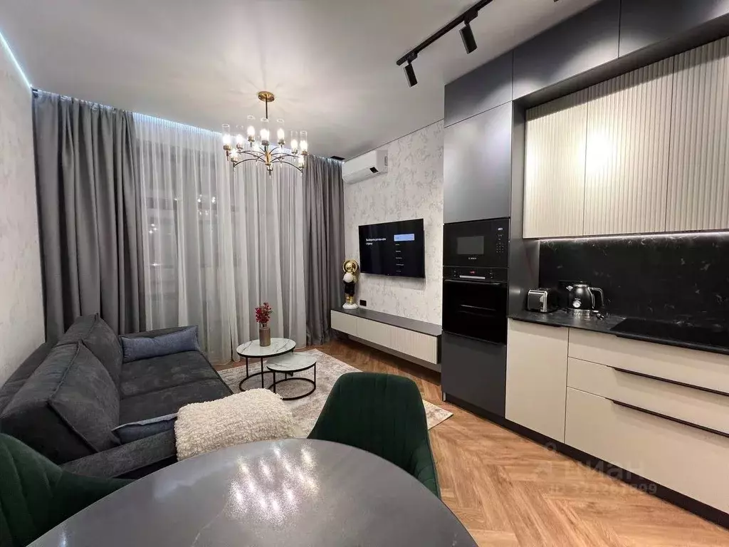 2-к кв. Челябинская область, Челябинск просп. Ленина, 64Б (50.0 м) - Фото 1