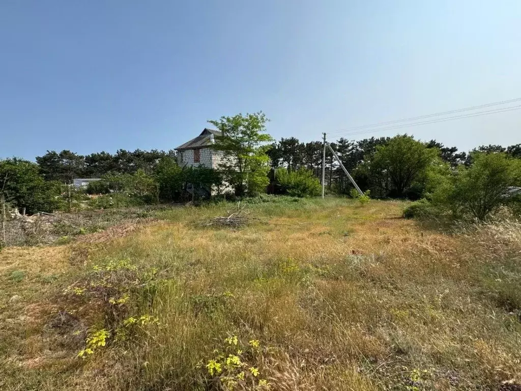 Участок в Севастополь Огонек садоводческое товарищество, 2 (6.5 сот.) - Фото 1