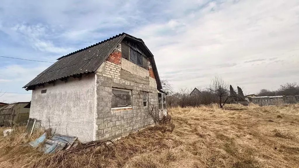 Дом в Калининградская область, Гурьевский муниципальный округ, пос. ... - Фото 1