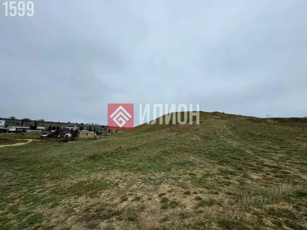 Участок в Крым, Судак городской округ, с. Солнечная Долина ул. ... - Фото 1