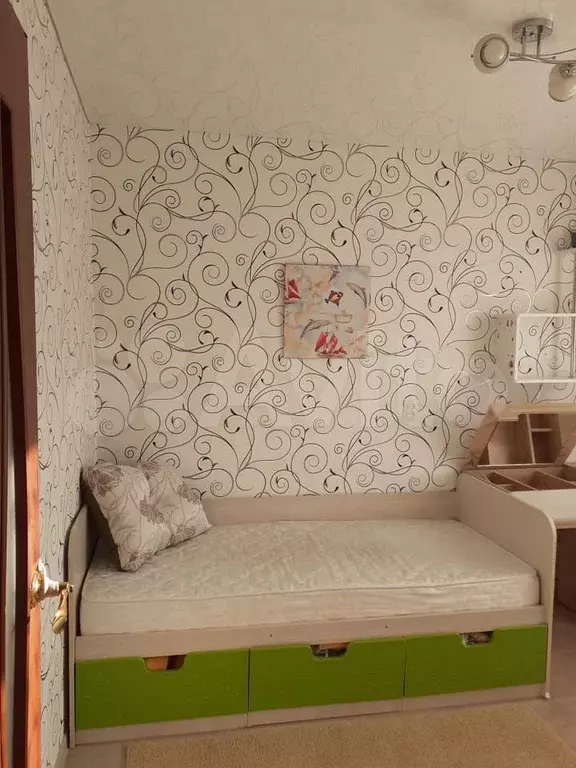 Комната 9 м в 3-к., 5/5 эт. - Фото 1