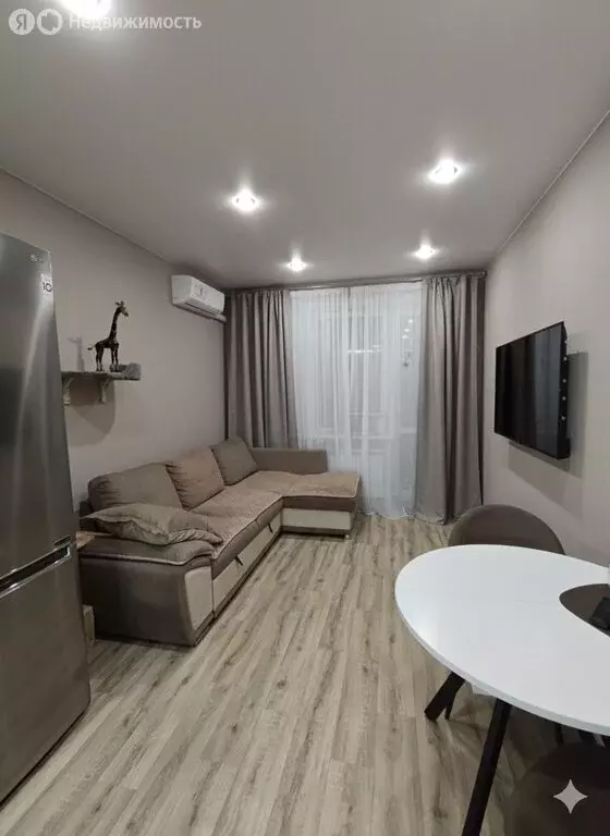 1-комнатная квартира: Нижний Новгород, улица 50-летия Победы, 12к1 ... - Фото 2