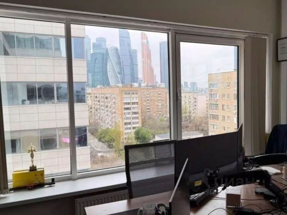 Офис в Москва Брянская ул., 5 (400 м) - Фото 2