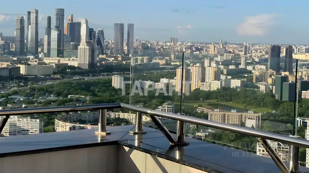 4-к кв. Москва Мосфильмовская ул., 70к1 (237.0 м) - Фото 0