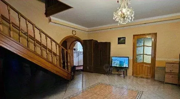 Дом в Калининградская область, Калининград Муромская ул., 5 (170 м) - Фото 2