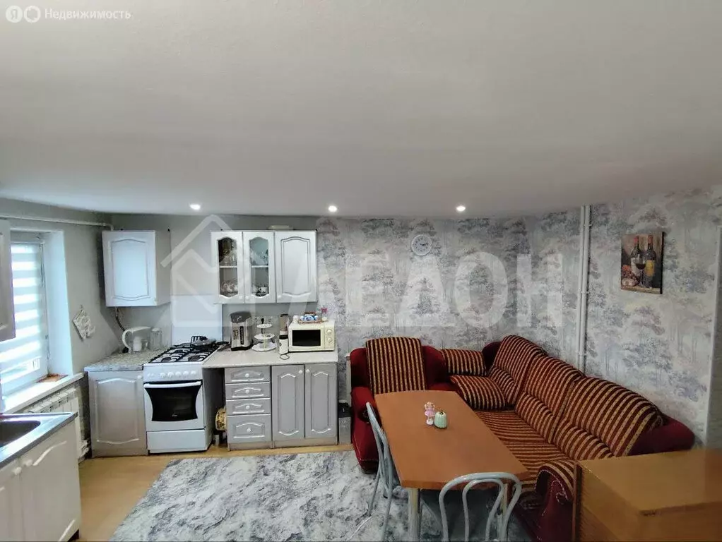 Дом в Омск, 14-я Северная улица, 102 (71 м) - Фото 1