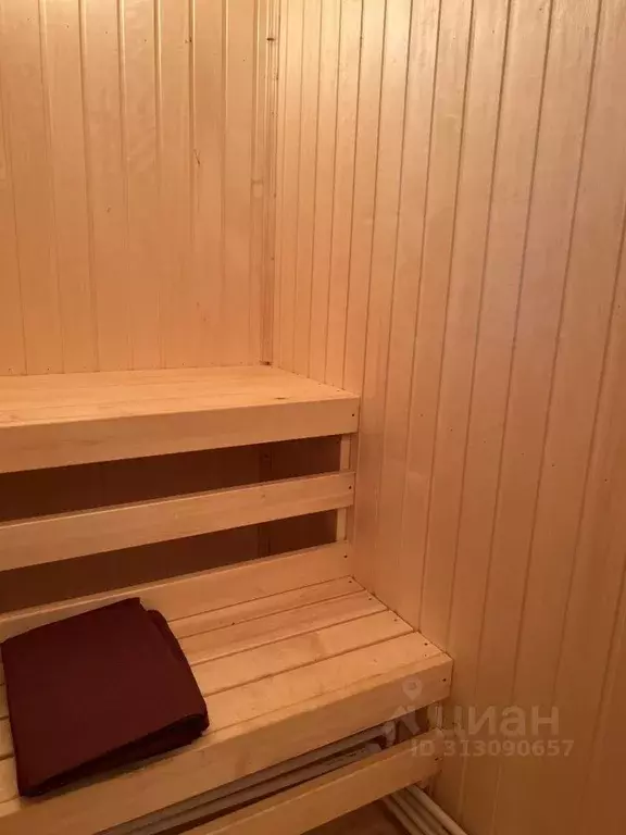 Дом в Новгородская область, Любытинское с/пос, д. Бор 129 (64 м) - Фото 1