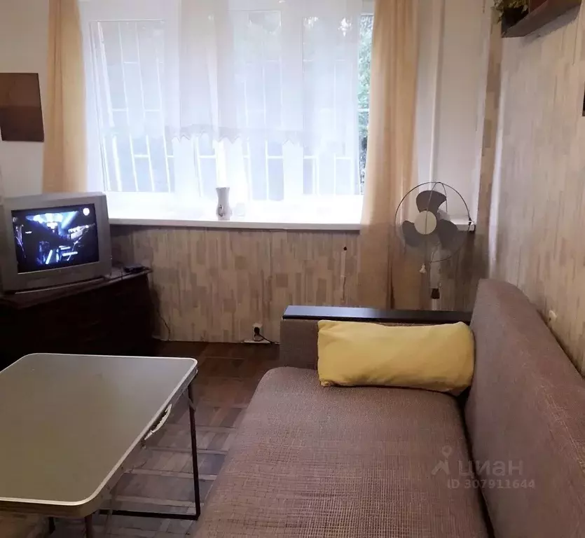 Комната Краснодарский край, Сочи ул. Свердлова, 81к2 - Фото 1