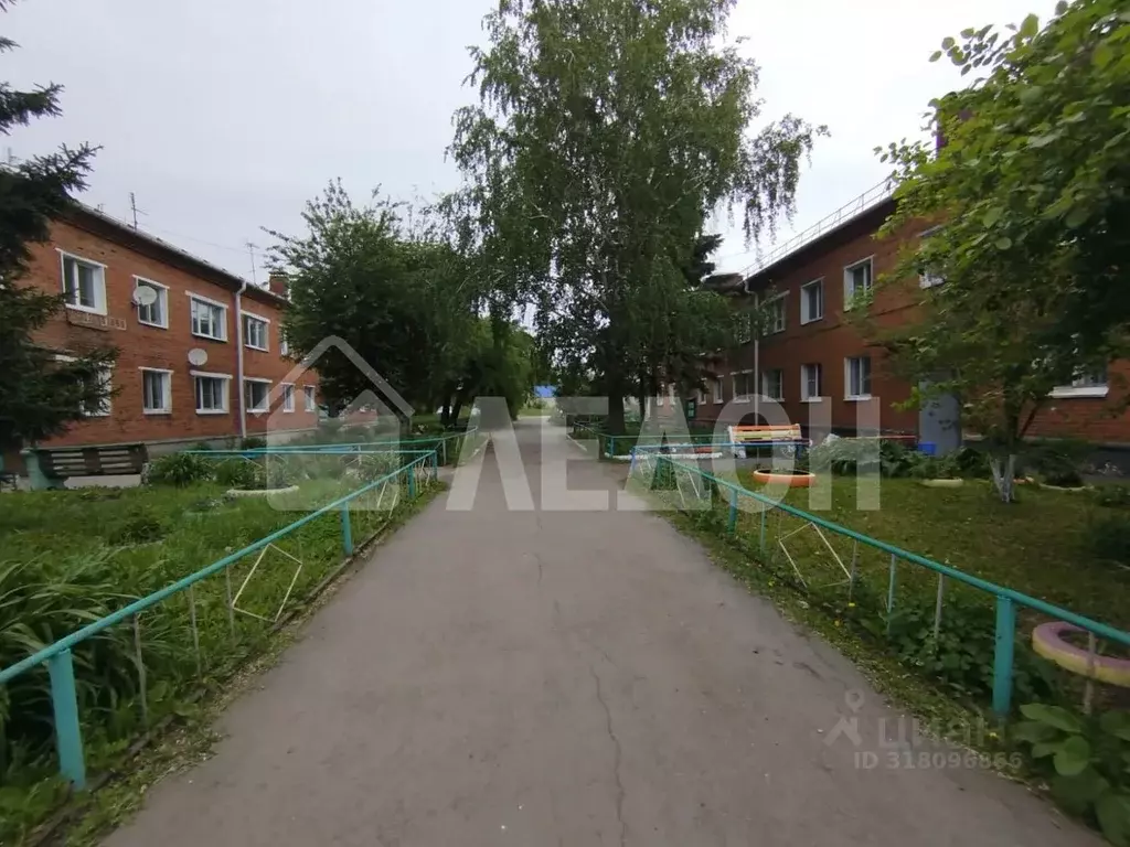 2-к кв. Омская область, Омск ул. 2-я Казахстанская, 42 (41.1 м) - Фото 1