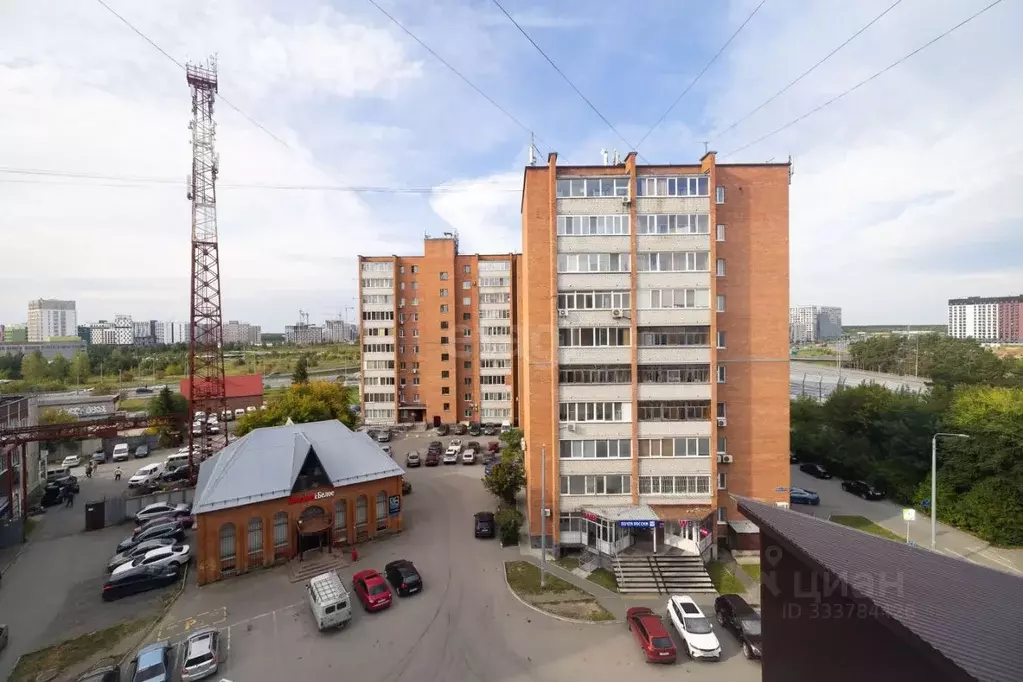 2-к кв. Тюменская область, Тюмень ул. Московский Тракт, 161 (59.0 м) - Фото 0