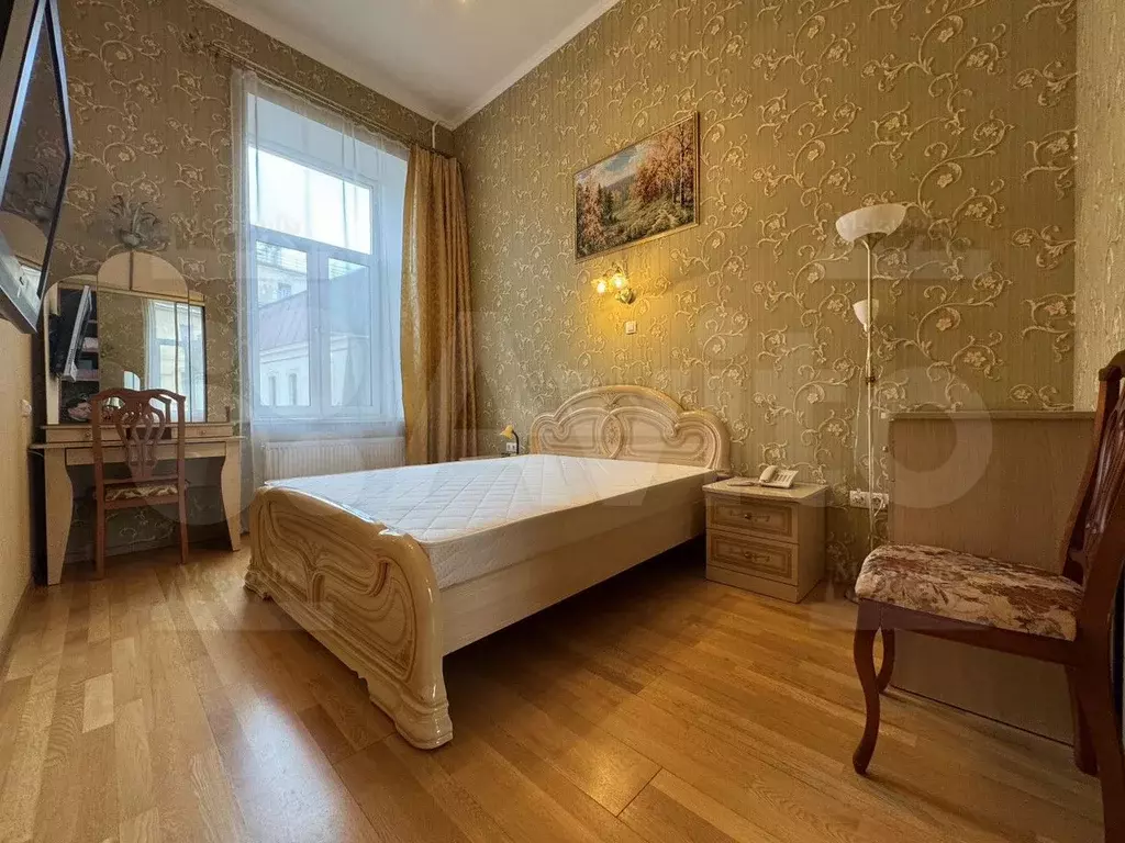 2-к. квартира, 65 м, 2/4 эт. - Фото 0