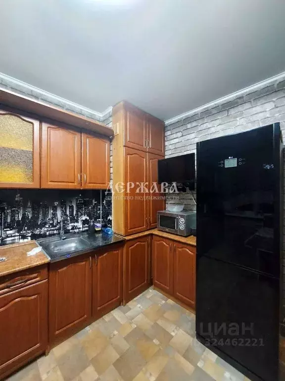 3-к кв. Белгородская область, Старый Оскол Южный мкр, 3 (63.0 м) - Фото 2