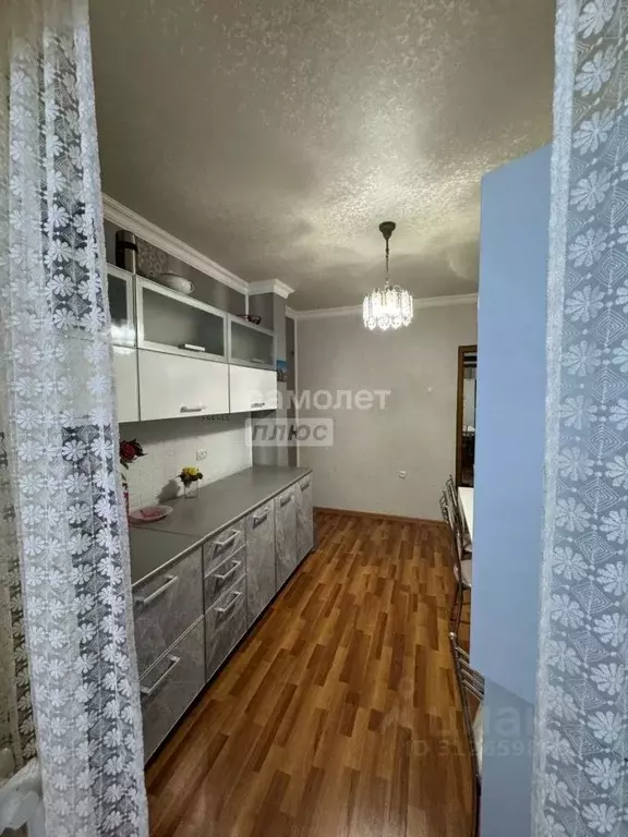 3-к кв. Чеченская республика, Грозный ул. А.А. Айдамирова (70.0 м) - Фото 0
