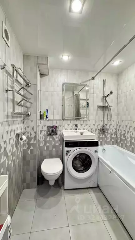 2-к кв. Вологодская область, Череповец ул. Менделеева, 5 (51.8 м) - Фото 2