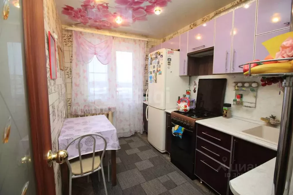 3-к кв. Вологодская область, Шексна рп, Шексна Северная мкр ул. Труда, ... - Фото 1