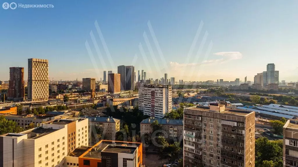 Квартира-студия: Москва, Верхняя улица, 20к1 (180 м) - Фото 1