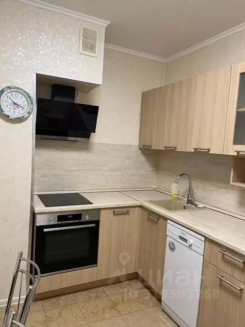 2-к кв. Москва ул. Санникова, 9К2 (52.0 м) - Фото 0