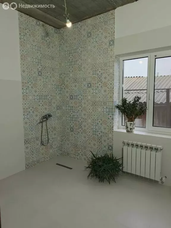 Дом в Утёвка, улица Погорелова, 37 (215 м) - Фото 1